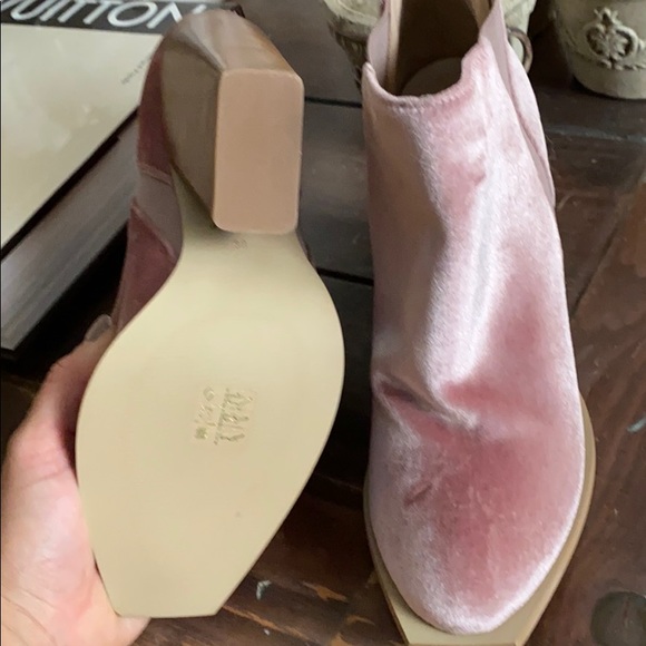 Dee Keller Lexie Boot - Picture 4 of 4